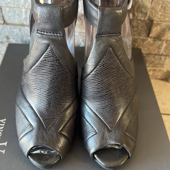 Vince Camuto Gabby Heel - Picture 3 of 10